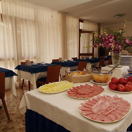 Hotel Horizonte Bibione Exterior photo