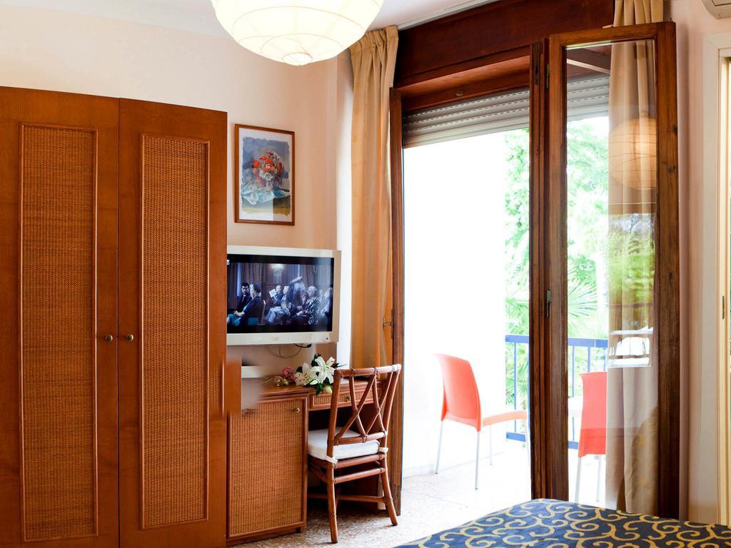 Hotel Horizonte Bibione Exterior photo